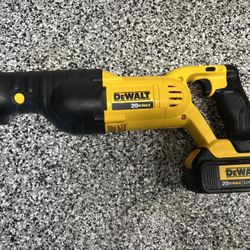 DeWalt DCS380 Reciprocating Saw