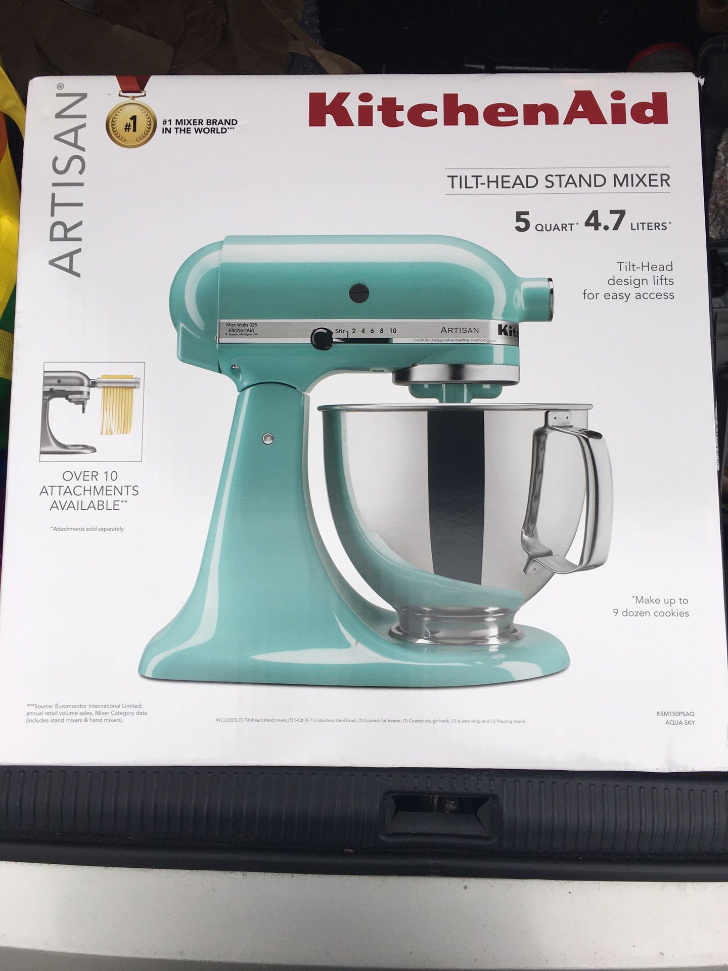 BRAND NEW KitchenAid Stand Mixer