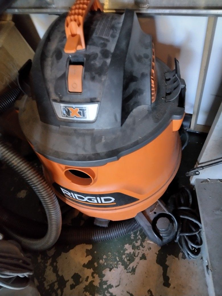 Ridgid Dry Vac