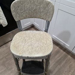 Cosco Stool Chair