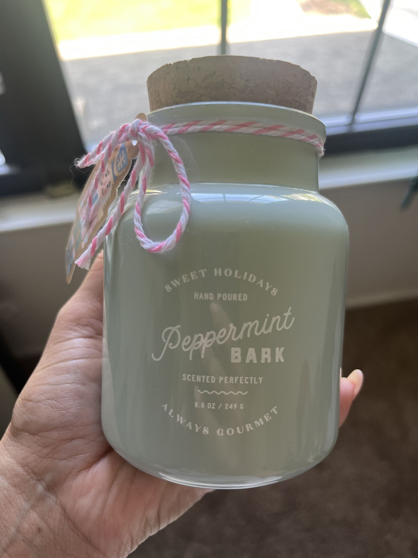 Peppermint Bark Candle 8.8oz