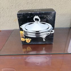 Studio Nova Silver footed bowl with glass bowls and silver lid in brand new condition.