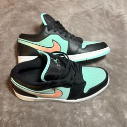 Nike Air Jordan 1 Low SE Tropical Twist