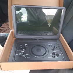Portable DVD player