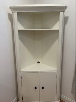 Baby bookcase