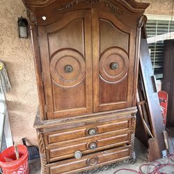 Dressers For Sale