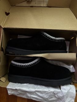UGG Tasman Slippers - Black - Men’s Size 10 - Open Box