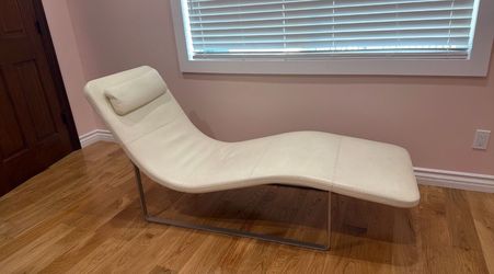 B&B Italia Landscape Chaise Lounge $600 OBO
