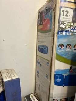 Intex 20ft x 30in pool, equipment and accessories.