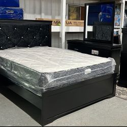 5PC BRAND NEW IN THE BOX 