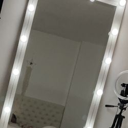 FULL BODY MIRROR