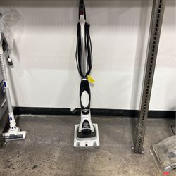 Shark Sonic Duo Scrubbing Vacuum $19.99 - Montebello 