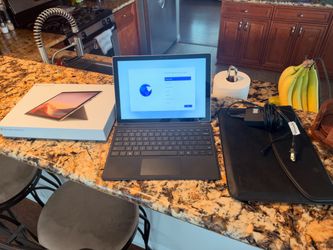 Surface Pro 7 10th GEN 128gb, 4gb Ram