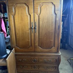 Thomasville Antique Door Chest With Drawers