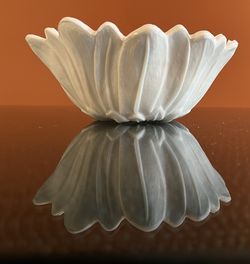 Vintage Indiana Milk glass White Lily Pons Sunflower Serving Bowl 7” Floral RARE