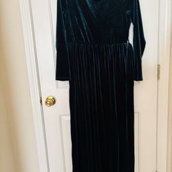 Velvet Green Dress