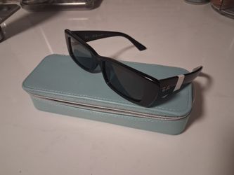 Ray Bands glasses