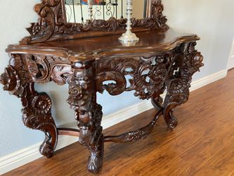 Ornamental Hand Carved Table With Mirror,