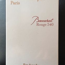 Baccarat "Rouge 540"