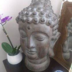 Buddah Head 