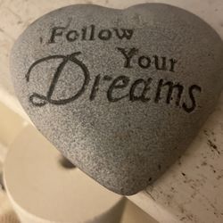 Follow Your Dreams Heart Shape Rock/paper Weight /decoration 