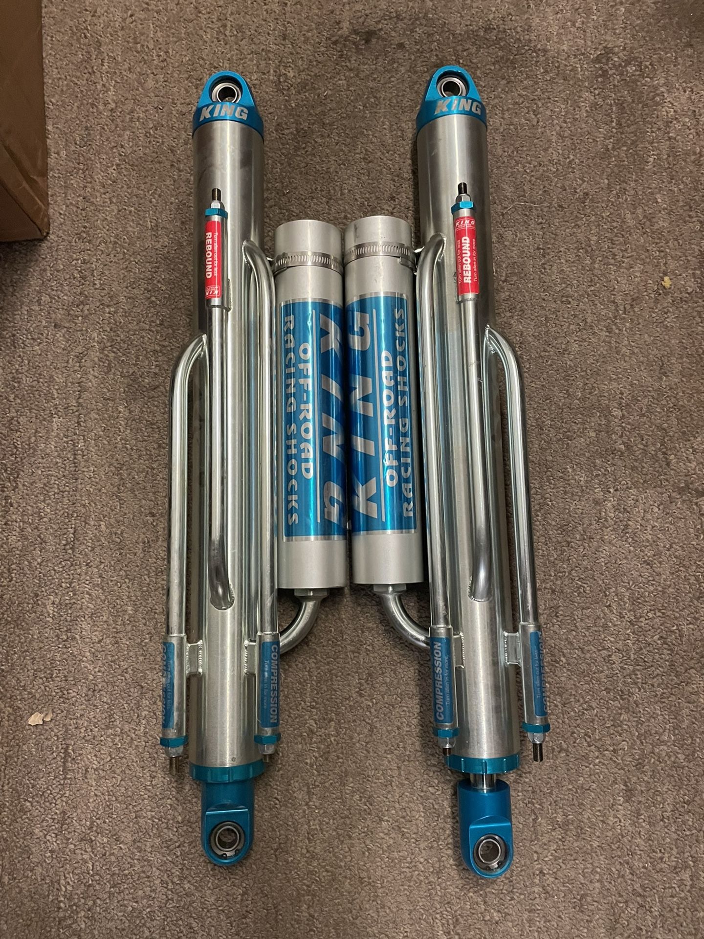 King Shocks 2.5 X 16” Triple Bypasses