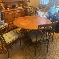 Kitchen table with 4 chairs