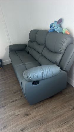 Sofa y mesa de television