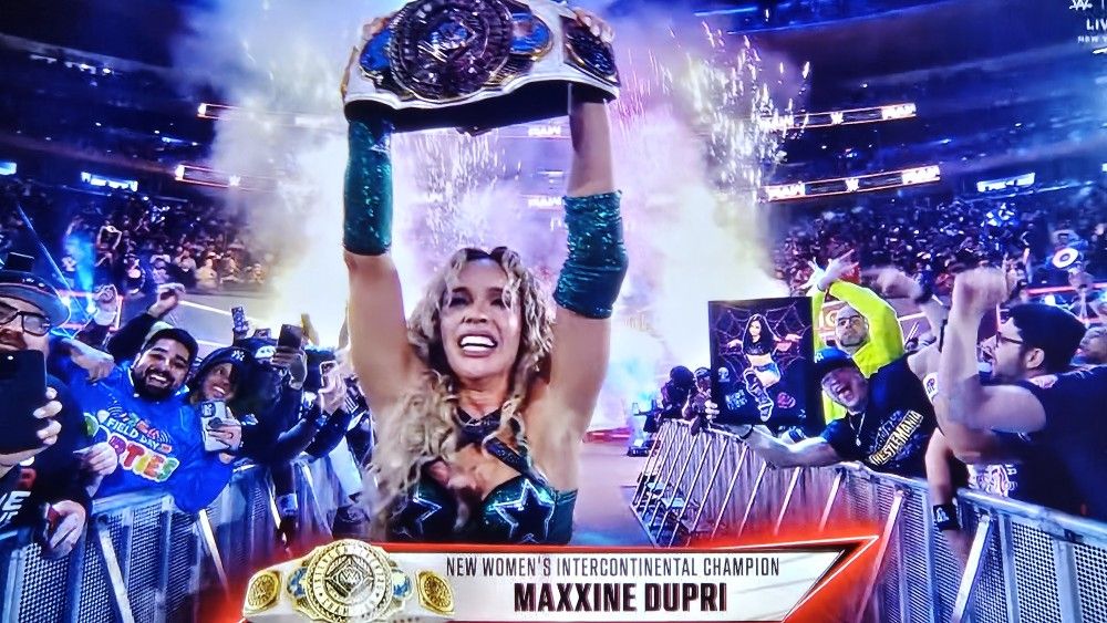 55 Inch Lg Smart Tv...Comes With Either Wall Mount Or Glass Stand