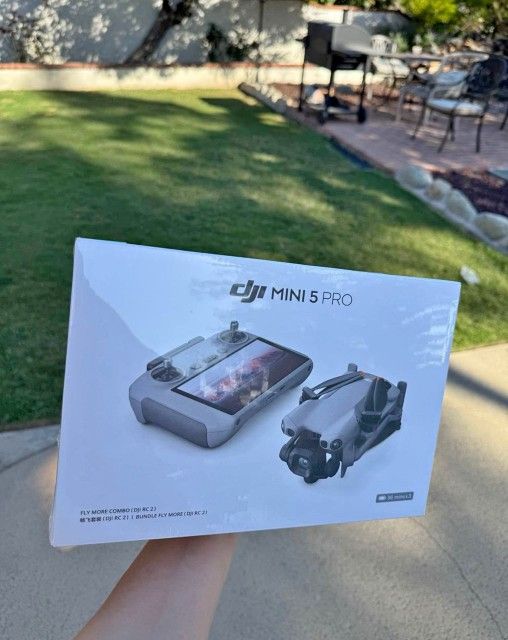 Brand New DJI Mini 5 Pro Fly More Combo