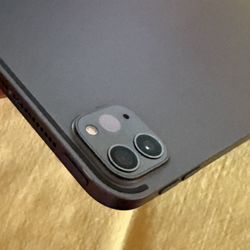 ipad pro 4th 12.9 256g