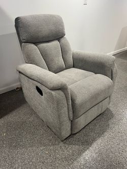 Bob’s Furniture recliner - gray