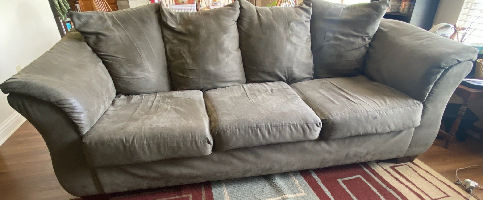 Sofa and Loveseat in nice condition