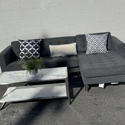 Sectional Couch 