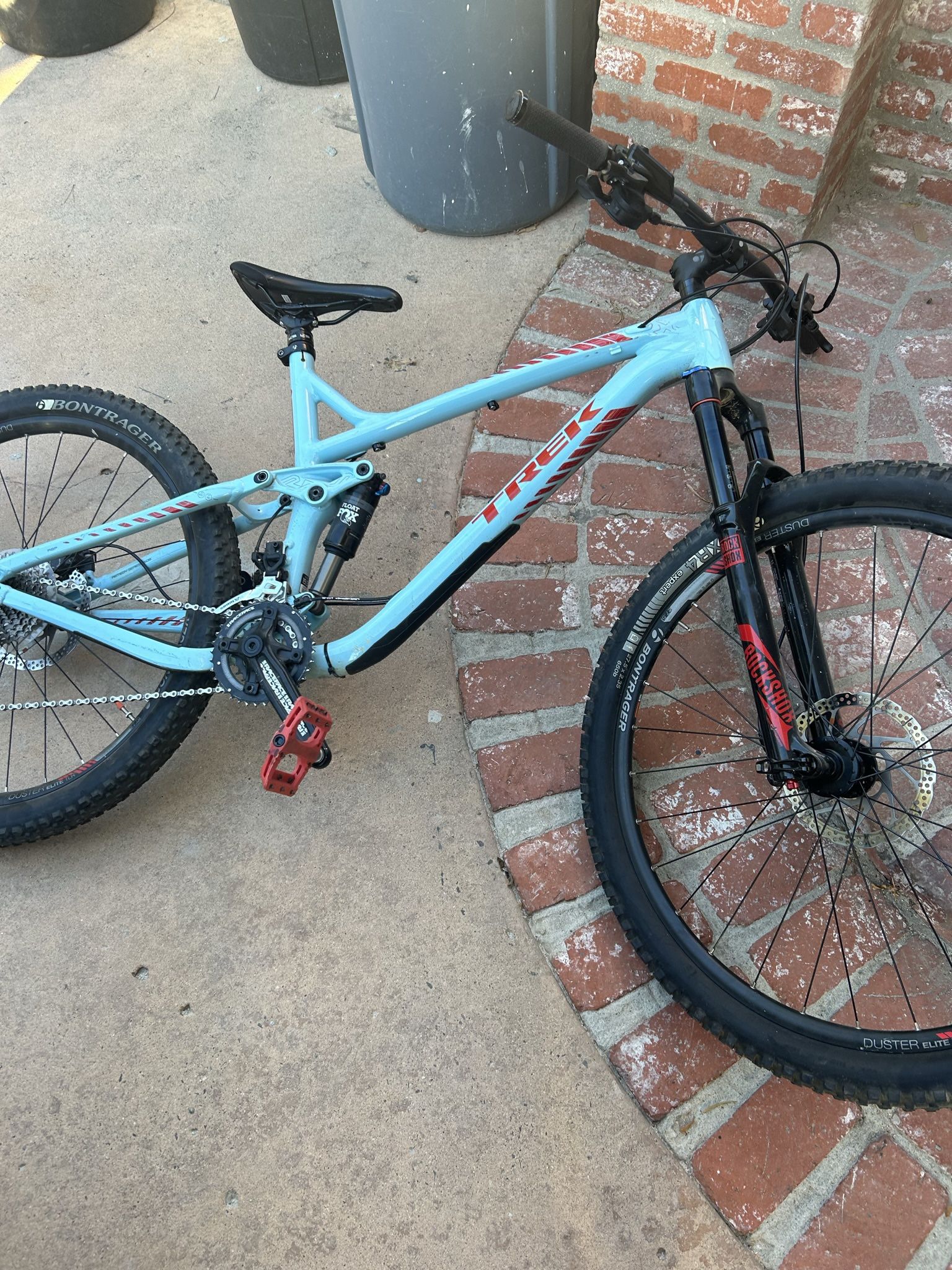 Trek Remedy 7 Mountain Bike