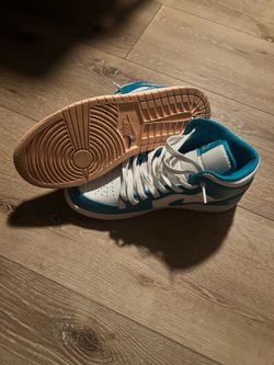 Air Jordan 1 Mid Aquatone