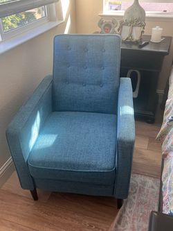 Pier-1 Mid-Century Modern Tufted recliner Chair