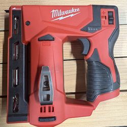 M12 3/8 crown stapler