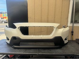 2021 2022 2023 SUBARU CROSSTREK FRONT BUMPER COVER OEM USED