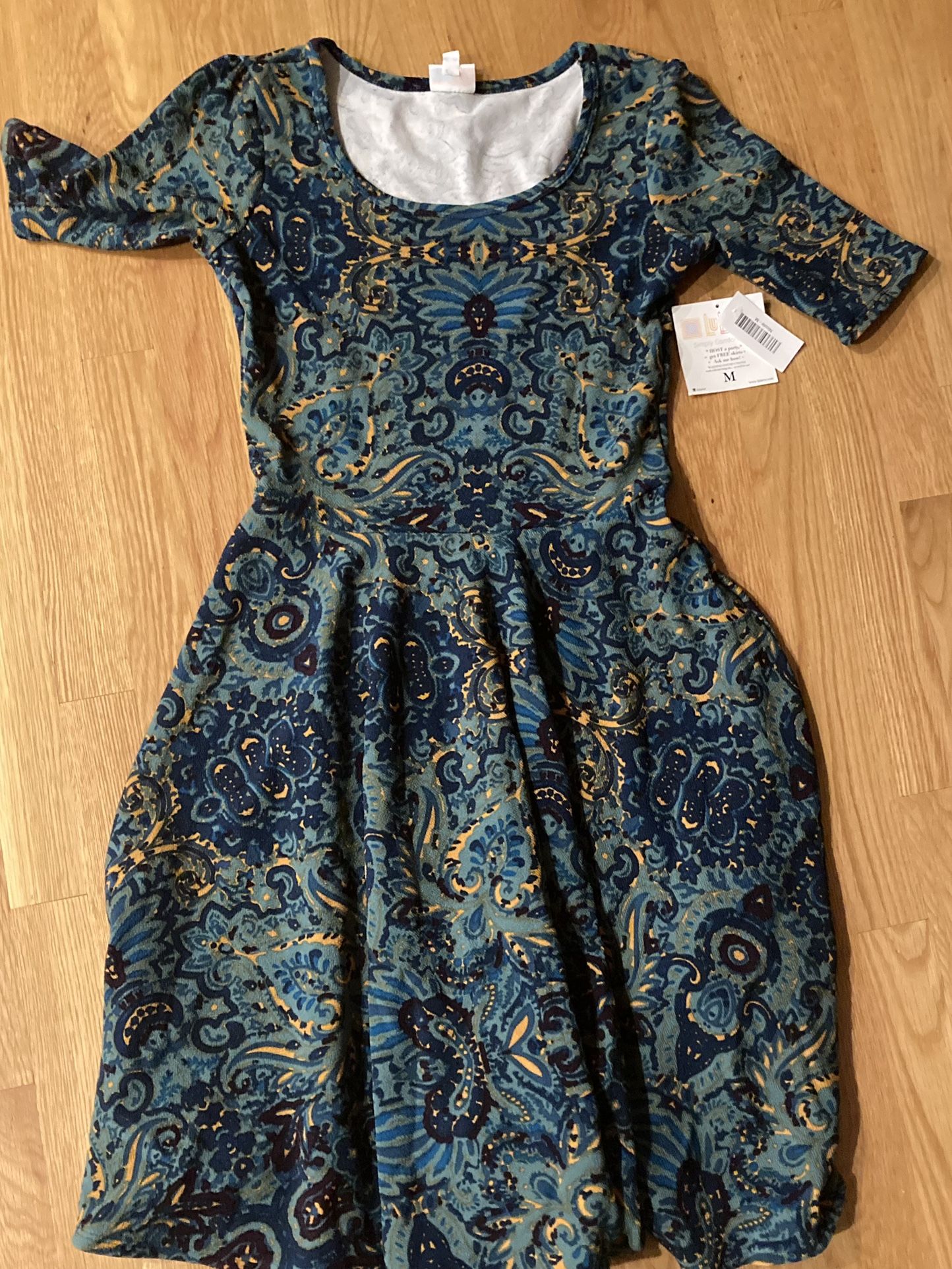 Lularoe Nicole Dress