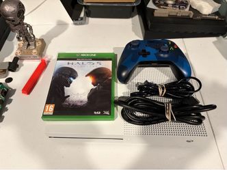 Xbox One S Console with Controller and Halo 5