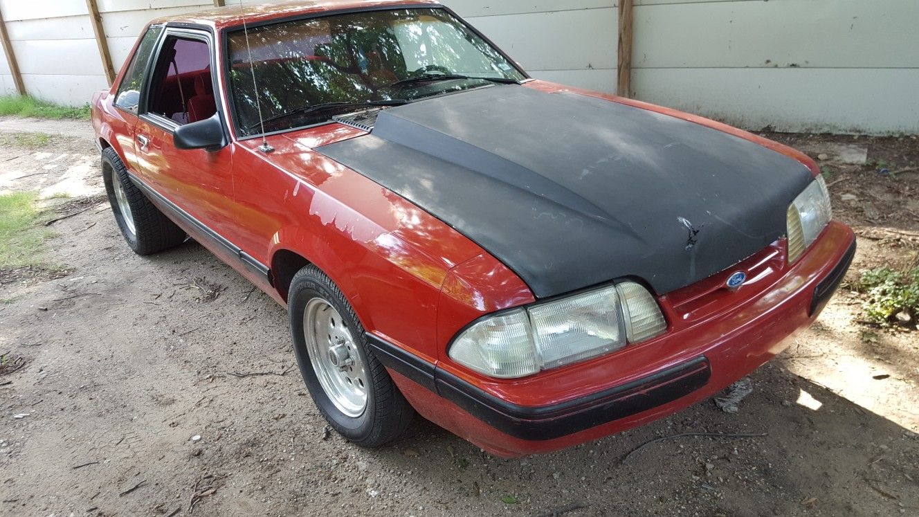 86-92 ford mustang 2 1/2 inch cowl hood