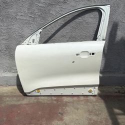 Cadillac Escalade Left Front LH Driver Side Door 2020 2021 2022 