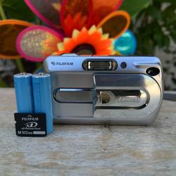 Fujifilm FinePix A340 Digital Camera