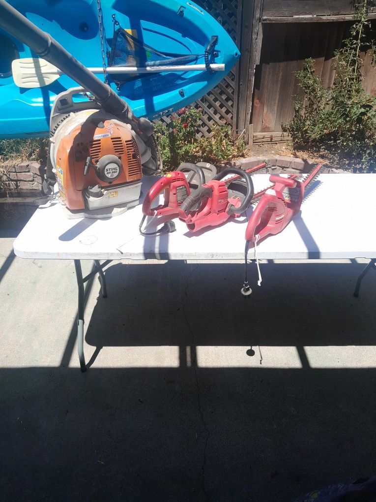Landscaping Kit Excellent Condition