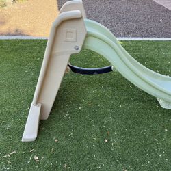 Step 2 Naturally Playful Big Folding Slide