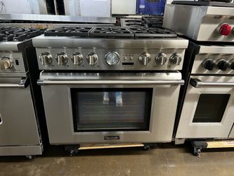 THERMADOR 36”WIDE DUAL FUEL RANGE STOVE STAINLESS STEEL
