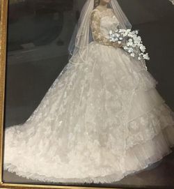 Designer wedding gown
