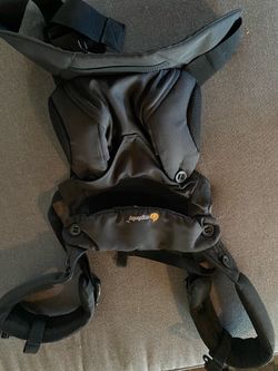 Ergobaby baby carrier