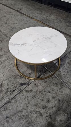 Round marble table